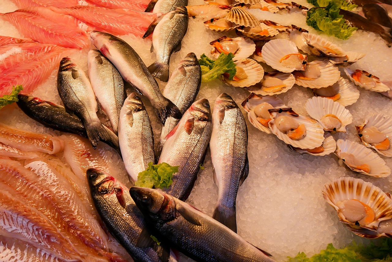 Translation of commercial material on seafood products in several languages